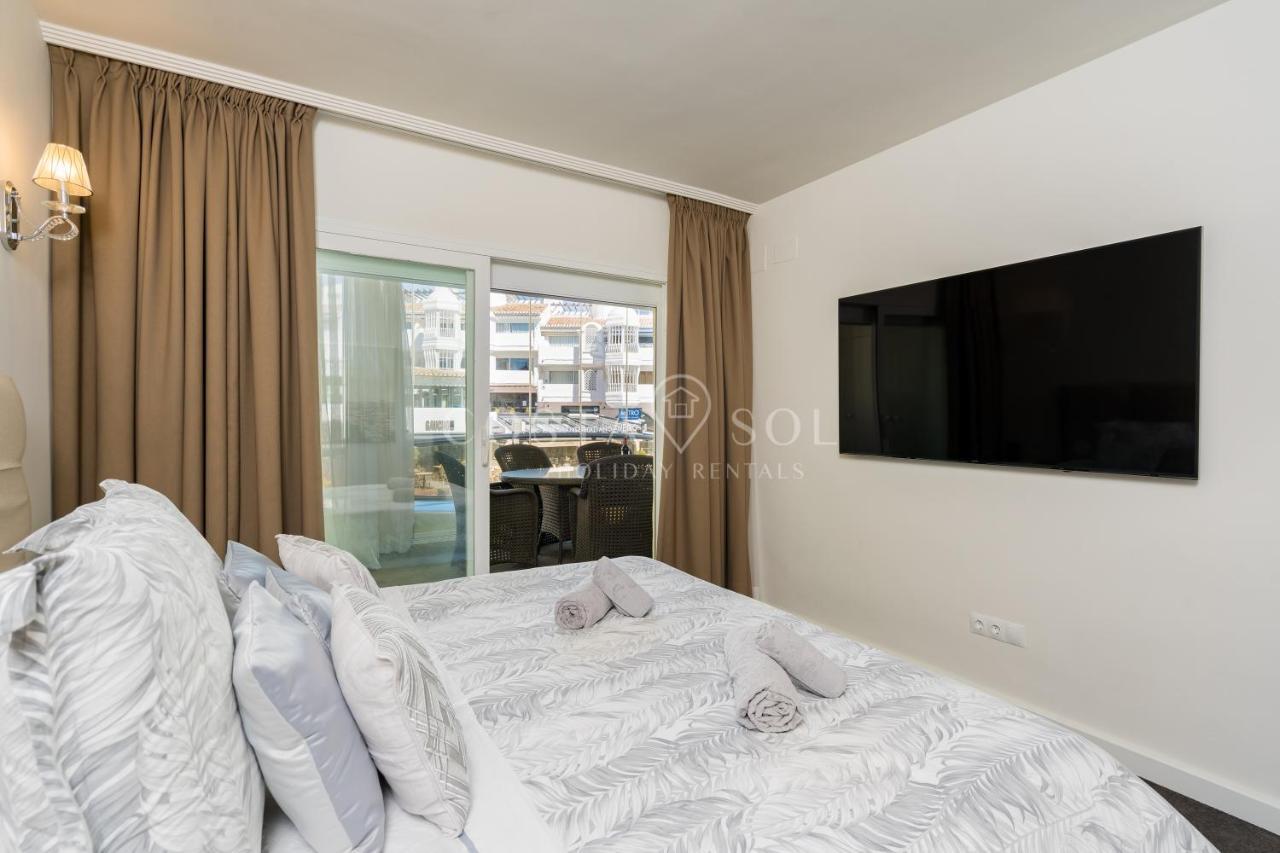 Puerto Marina-Benalmadena Luxury Apartment Dentro De La Isla Eksteriør bilde