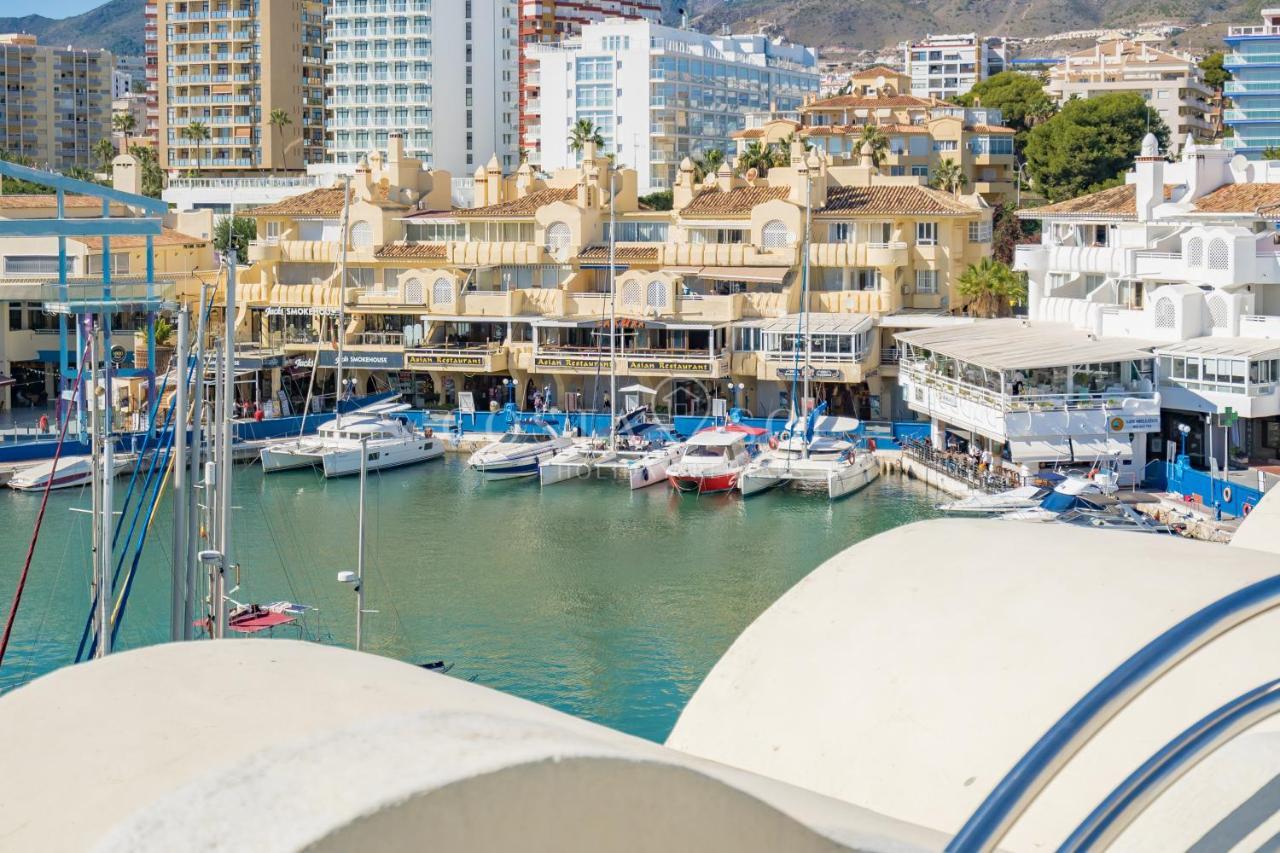 Puerto Marina-Benalmadena Luxury Apartment Dentro De La Isla Eksteriør bilde